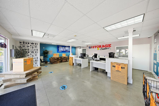 Self-Storage Facility «US Storage Centers», reviews and photos, 15237 S Brand Blvd, Mission Hills, CA 91345, USA