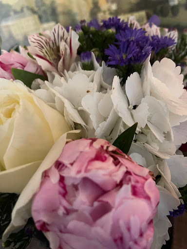 Florist «Hillside Florist & Gifts», reviews and photos, 888 Main St, Woburn, MA 01801, USA