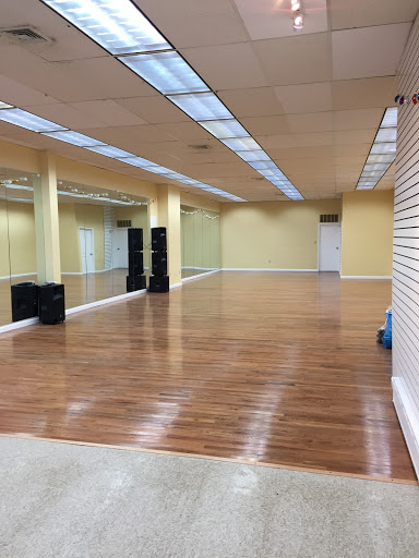 Dance School «Sol Dance Center», reviews and photos, 30-16 Steinway St, Astoria, NY 11103, USA