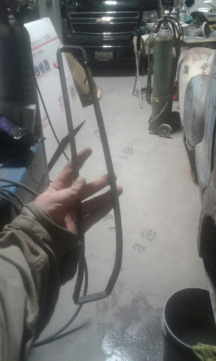 Auto Body Shop «Custom World Auto Body», reviews and photos, 239 S Irwindale Ave, Azusa, CA 91702, USA