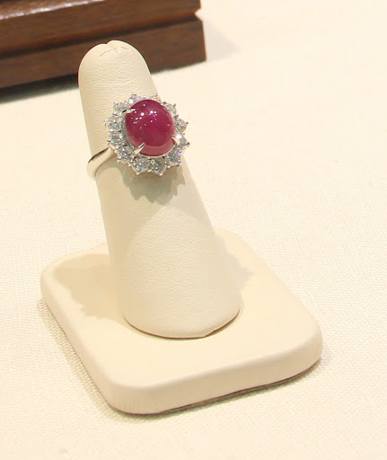 Jewelry Store «Abercrombie Gems + Precious Metals», reviews and photos, 3008 Bee Cave Rd #100, Austin, TX 78746, USA