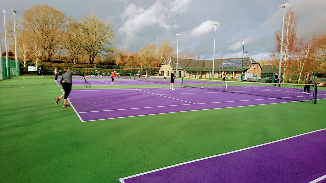 Reviews of Totton & Eling Tennis Centre in Southampton - Sports Complex