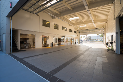 Land Rover South Bay Service Center