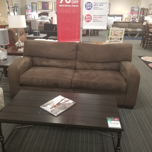 Furniture Rental Service «CORT Furniture Rental & Clearance Center», reviews and photos, 1920 FL-436, Winter Park, FL 32792, USA