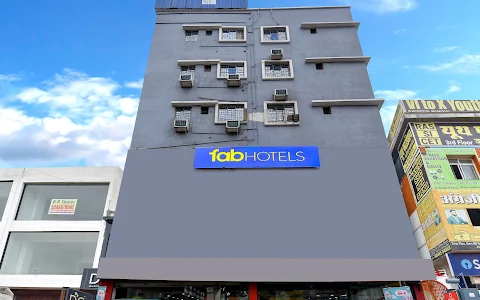 FabExpress Westin Palaza Hotel in Dankuni image