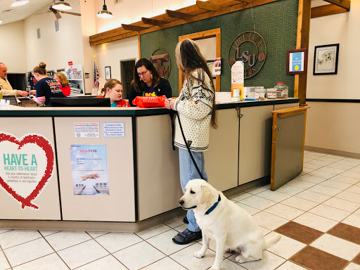 Quitman Animal Clinic image
