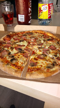 Pizza du Pizzeria Domino's Pizza Caen - Clémenceau - n°17