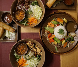 Bánh Mì Út Phi photo