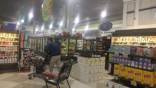 Grocery Store «Harris Teeter», reviews and photos, 500 Oberlin Rd, Raleigh, NC 27605, USA