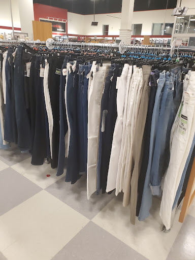 Department Store «T.J. Maxx and HomeGoods», reviews and photos, 2540 Cumberland Blvd SE, Smyrna, GA 30080, USA