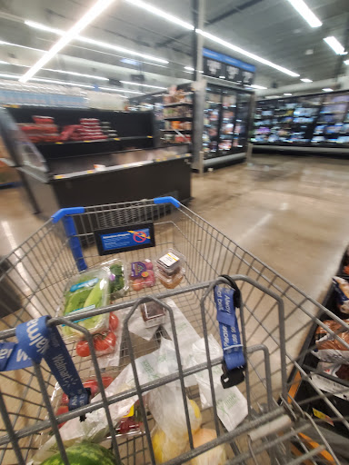 Department Store «Walmart Supercenter», reviews and photos, 2825 N Kansas Expy, Springfield, MO 65803, USA