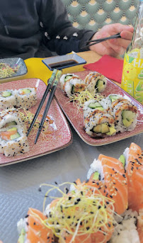 Plats et boissons du Restaurant japonais GOLD & ROLL'S à Villefranche-sur-Saône - n°6