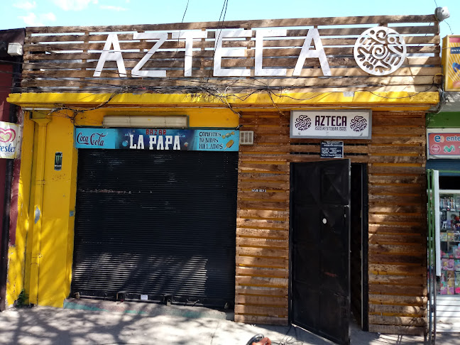 Azteca Restobar - Llay Llay