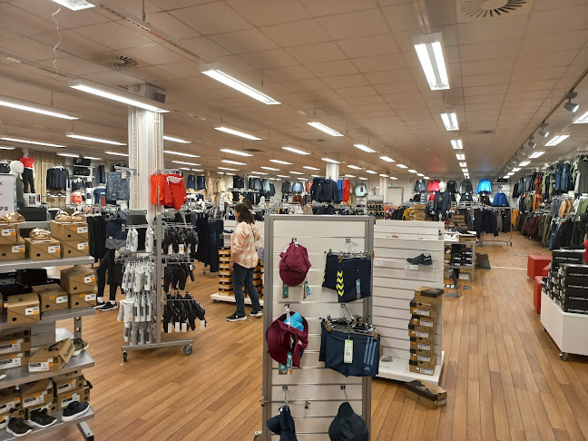 Anmeldelser af Ny Form Løgstør i Skive - Sportsbutik