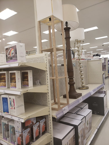 Department Store «Target», reviews and photos, 3730 E Belt Line Rd, Addison, TX 75001, USA