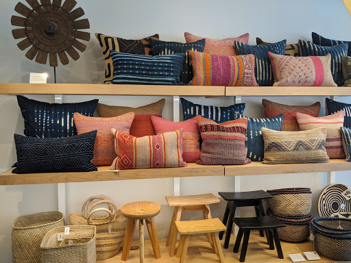 Furniture Store «Room & Board», reviews and photos, 55 E Ohio St, Chicago, IL 60611, USA