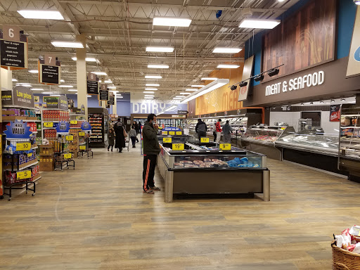 Grocery Store «Kroger», reviews and photos, 15255 Michigan Ave, Dearborn, MI 48126, USA