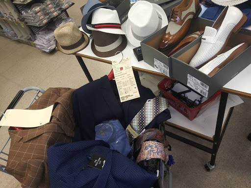 Clothing Store «K&G Fashion Superstore», reviews and photos, 908 Morse Rd, Columbus, OH 43229, USA