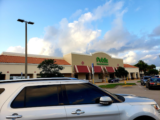 Supermarket «Publix Super Market at Daniels Crossing», reviews and photos, 6900 Daniels Pkwy Ste 19, Fort Myers, FL 33912, USA