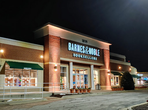 Book Store «Barnes & Noble», reviews and photos, 1819 Reisterstown Rd, Pikesville, MD 21208, USA