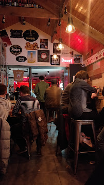 Atmosphère du Restaurant américain Bar & Beer Ménilmontant à Paris - n°8