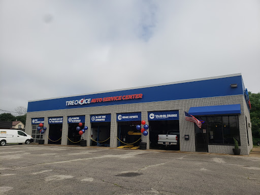 Auto Repair Shop «Monro Muffler Brake & Service», reviews and photos, 1058 W Prospect Rd, Ashtabula, OH 44004, USA