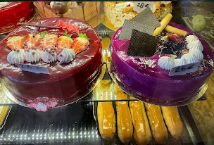 Photo n°39 de Dila à Châlette-sur-Loing ()