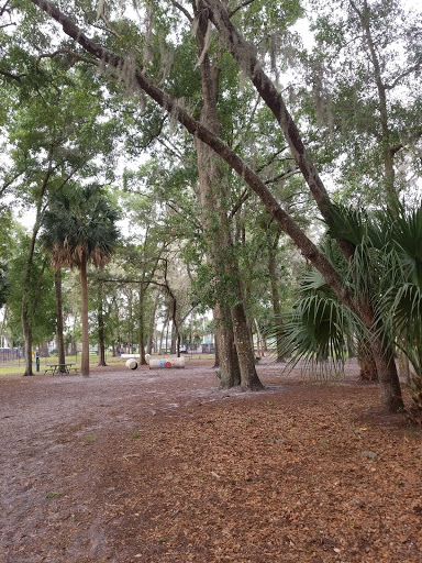 Dog Park «Arbor Dog Park», reviews and photos, 1405 N Grant St, Longwood, FL 32750, USA