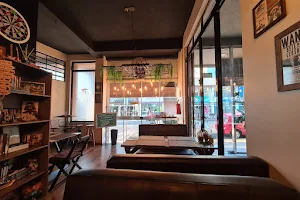 Carioquêx: Café & Bar image