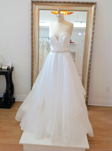 Bridal Shop «PURE Bridal Boutique», reviews and photos, 1540 Broadway, Fort Myers, FL 33901, USA
