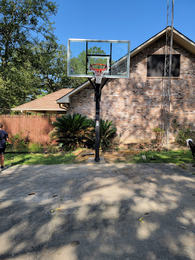 Sporting Goods Store «Academy Sports + Outdoors», reviews and photos, 9997 Crossing Way #800, Denham Springs, LA 70726, USA