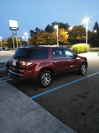 Chevrolet Dealer «Feldman Chevrolet of Livonia», reviews and photos, 32570 Plymouth Rd, Livonia, MI 48150, USA