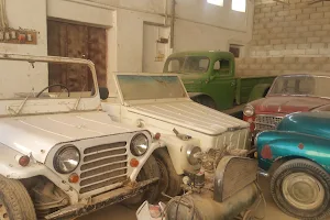 yemen classic cars image