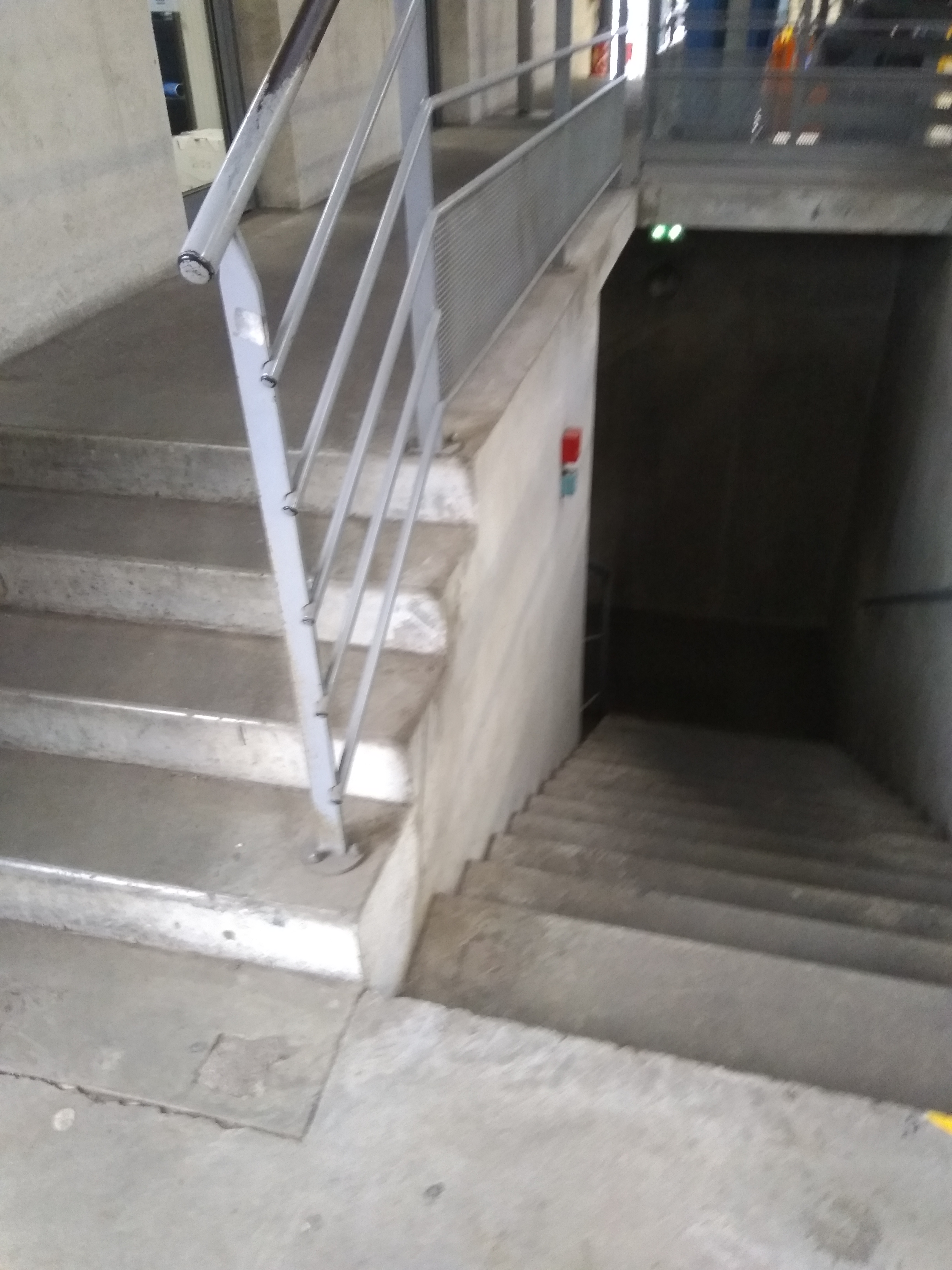 Photo n° 2 de l'avis de Bombilla.9 fait le 19/12/2023 à 20:23