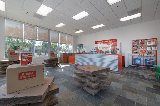 Self-Storage Facility «Public Storage», reviews and photos, 28111 Kelly Johnson Pkwy, Valencia, CA 91355, USA