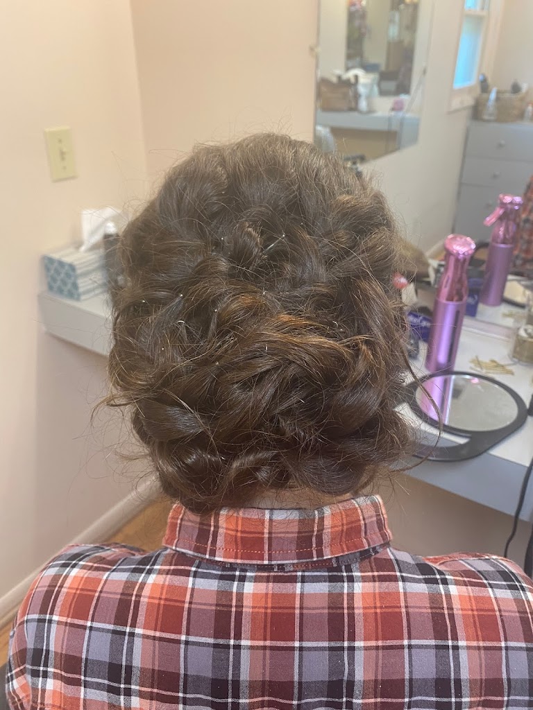 Pat's Hair Design 21750