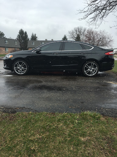 Auto Repair Shop «East Lansing Auto Pros», reviews and photos, 2700 E Grand River Ave #2, East Lansing, MI 48823, USA