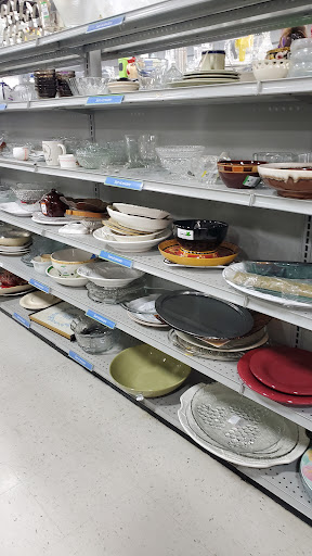 Thrift Store «Village Thrift», reviews and photos, 7533 S Crescent Blvd, Pennsauken Township, NJ 08109, USA