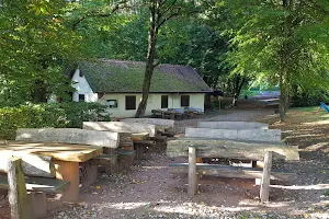 Dorndorf Hütte Bischmisheim image