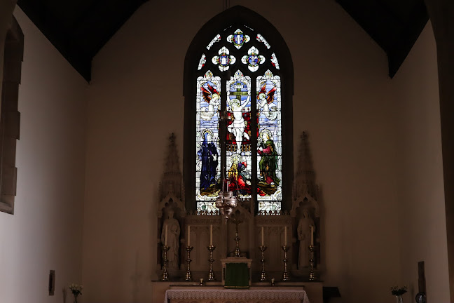 Comments and reviews of Holy Rood Church