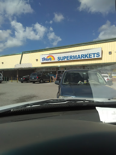 Grocery Store «Bravo Supermarkets», reviews and photos, 4031 Palm Beach Blvd, Fort Myers, FL 33916, USA