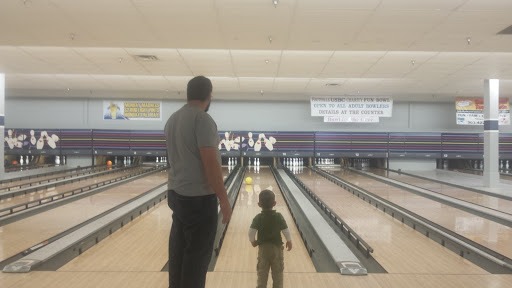 Bowling Alley «Coal Creek Bowling Center», reviews and photos, 1455 Coal Creek Dr, Lafayette, CO 80026, USA