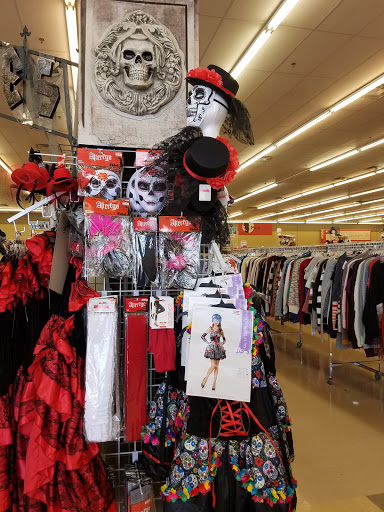 Thrift Store «Savers», reviews and photos, 1700 N Zaragoza Rd #161, El Paso, TX 79936, USA