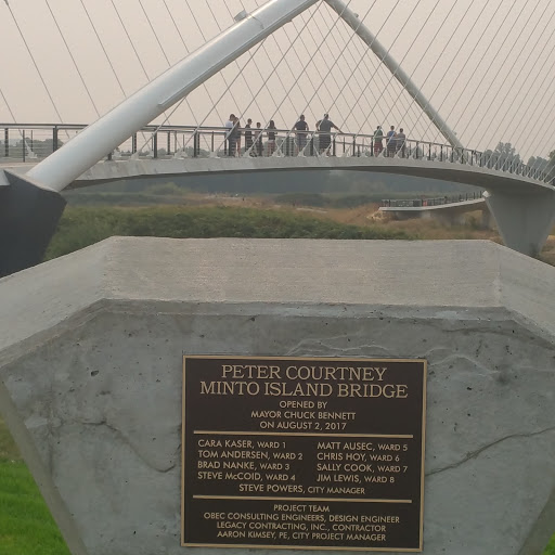 Liquor Store «Downtown Salem Liquors», reviews and photos, 263 Commercial St SE, Salem, OR 97301, USA