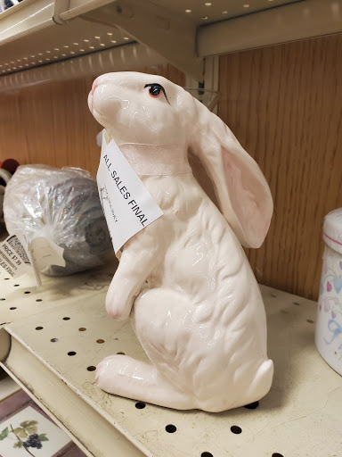 Thrift Store «Valley Thrift Store», reviews and photos, 4301 Dixie Hwy, Fairfield, OH 45014, USA