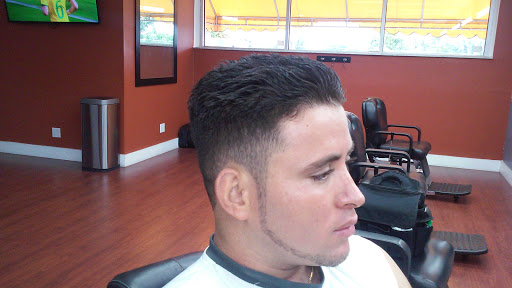 Barber Shop «Amici Barber Shop», reviews and photos, 1431 Alton Rd, Miami Beach, FL 33139, USA