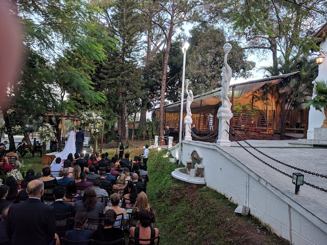 Av. Otacílio Negrão de Lima, 6550 - Pampulha, Belo Horizonte - MG, 31365-450, Brasil