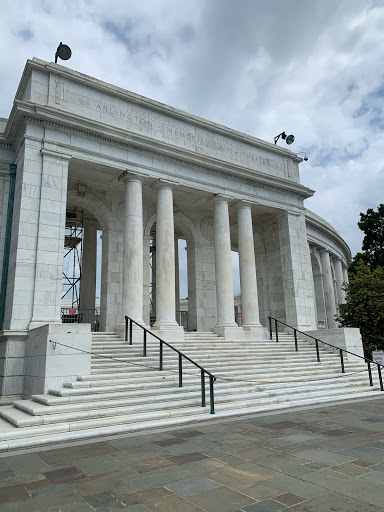Sightseeing Tour Agency «Old Town Trolley and DC Duck Tours», reviews and photos, 50 Massachusetts Ave NE, Washington, DC 20002, USA