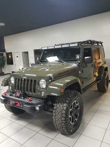 Used Car Dealer «Discovery Auto Center», reviews and photos, 10536 N Florida Ave, Tampa, FL 33612, USA