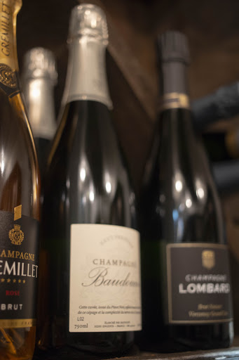 Wine Store «Madame Claude Wine», reviews and photos, 234 Pavonia Ave, Jersey City, NJ 07302, USA